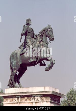 ESTATUA ECUESTRE DE FELIPE IV - SIGLO XVII Auteur: Pietro TACCA. EMPLACEMENT: PLAZA DE ORIENTE. MADRID. ESPAGNE. FELIPE III HIJO. MARGUERITE D'AUTRICHE HIJO. AUTRICHE MARGARITA HIJO. FELIPE IV REY DE ESPAÑA. Banque D'Images