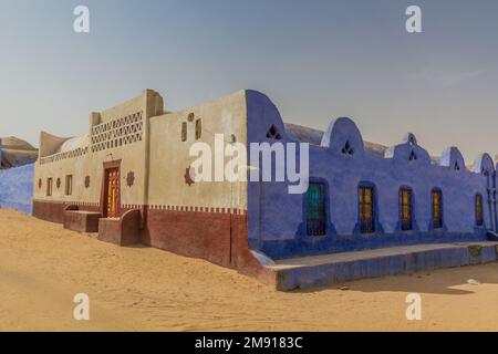 Village nubien coloré près d'Assouan, Égypte Banque D'Images