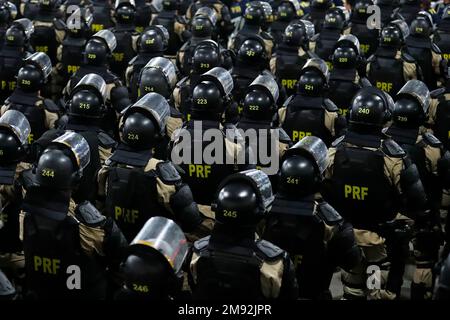 Membres de troupes de la police fédérale brésilienne. Forces de sécurité nationales spécialisées en patrouille routière - Rio de Janeiro, Brésil 07.21.2016 Banque D'Images