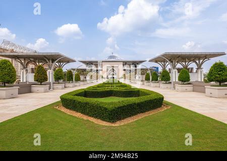 Masjid Tuanku Mizan Zainal Abidin, ville de Putrajaya, Malaisie Banque D'Images