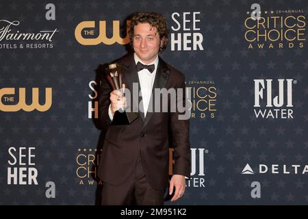 7 janvier 2023, Los Angeles, Californie, Etats-Unis: LOS ANGELES - JAN 15: Jeremy Allen White dans la salle de presse aux prix du choix des critiques annuels 28th au Fairmont Century Plaza on 15 janvier 2023 à Los Angeles, CA. (Credit image: © Nina Prommer/ZUMA Press Wire) USAGE ÉDITORIAL SEULEMENT! Non destiné À un usage commercial ! Banque D'Images