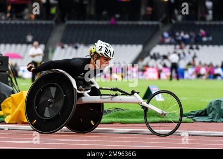 Manuela Schaer participe à la course en fauteuil roulant 800m T54 aux Championnats du monde d'athlétisme Para 2017 au Stade Olympique, Londres, Royaume-Uni. Athlète suisse Banque D'Images