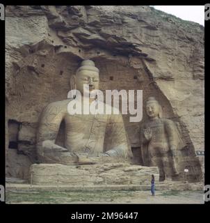 GROTTES DE YUNGANG dans la ville de Datong, dans la province de Shansi. Ces grottes bouddhistes contiennent environ 51000 statues du 5th siècle sculptées pendant la dynastie des Wei du Nord Banque D'Images