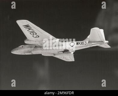 Flying testbed B2 Canberra WK163 équipé d'une NNC D1-2 rechargeable Scorpion Double booster Banque D'Images