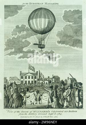 Ascension du célèbre ballon d'air de Lunardi depuis le terrain de l'Artillerie, Londres, sous la surveillance de spectateurs. Banque D'Images