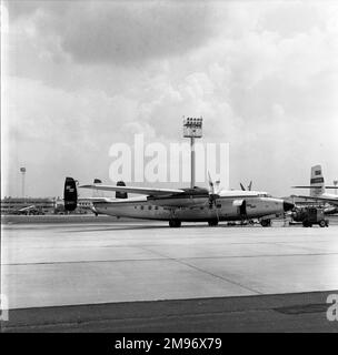 L'ambassadeur de vitesse aérienne 2 G-AMAE a été livré à BEA en 1952, s'est rendu en Australie où il a exploité pour Butler Air transport de 1957 à 1958. Exploité par Dan-Air pendant 10 ans de 1960 à 1970. Banque D'Images