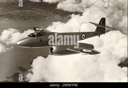 Gloster Meteor F8, WA820, a été utilisé pour tester deux turbojets à débit axial Armstrong Siddeley Saphire. Banque D'Images