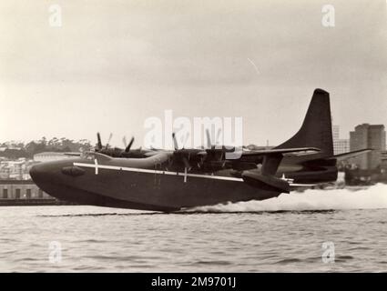 Convair XP5Y-1 bateau volant pendant sa course de décollage. Banque D'Images