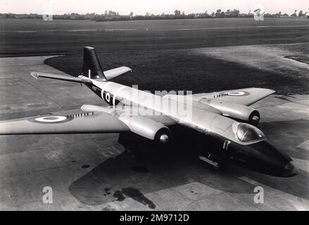 English Electric Canberra B2, WD952 ans, était alimenté par deux turbojets Bristol Siddeley Olympus. Cet avion a établi un record mondial d'altitude de 65 890ft le 29 août 1955. Banque D'Images