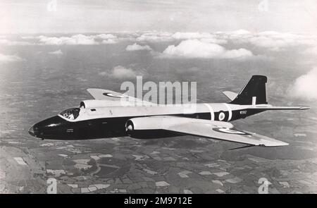 English Electric Canberra B2, WD952 ans, était alimenté par deux turbojets Bristol Siddeley Olympus. Cet avion a établi un record mondial d'altitude de 65 890ft le 29 août 1955. Banque D'Images