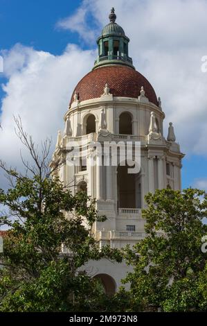 Tour principale de l'hôtel de ville de Pasadena. Pasadena est situé dans le comté de Los Angeles, Californie, États-Unis. Banque D'Images
