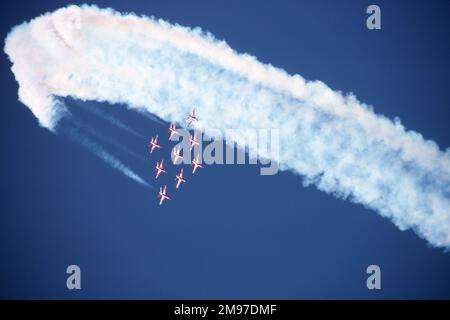 RAFAT RAF Red Arches BAe Systems Hawks volent le Diamond Bend pendant leur exposition à Cottesmore en juillet 1990 Banque D'Images