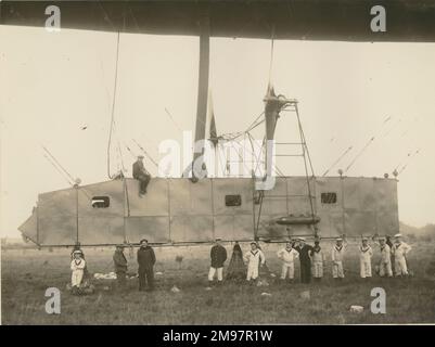 La télécabine du navire naval NO3, Astra Torres, 12 juin 1913. Banque D'Images