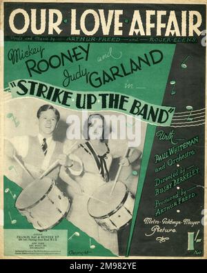 Couverture musicale, notre histoire d'amour, mots et musique d'Arthur Freed et Roger Edens, du film MGM Strike Up the Band, avec Mickey Rooney et Judy Garland. Banque D'Images