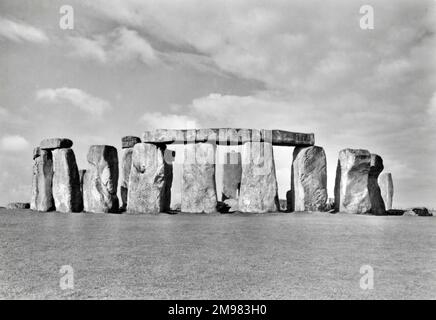 Stonehenge est un monument préhistorique situé dans le Wiltshire, en Angleterre Banque D'Images