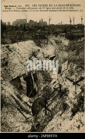 Reims, France - ruines lors des bombardements de WW1, montrant les tranchées allemandes de première ligne à l'entrée de la ville. Banque D'Images