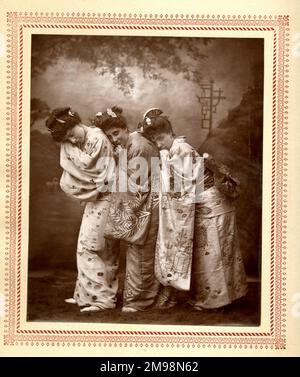 Trois petites filles de l'école - Sibyl Gray, Leonora Braham et Jessie Bond dans le Mikado de Gilbert & Sullivan. Banque D'Images