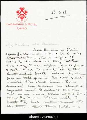 Première page d'une lettre datée du 26 mars 1916, adressée par Albert Auerbach, du Royal Fusiliers, à sa sœur Lucy, de l'hôtel Shepheard, au Caire, en Égypte, où son régiment passe le week-end pour se reposer et récupérer. (1 de 2 - voir aussi l'enveloppe 11965539) Banque D'Images