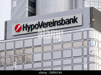 Munich, Allemagne. 17th janvier 2023. Le logo HypoVereinsbank est visible sur le bâtiment administratif de la banque. Credit: Sven Hoppe/dpa/Alay Live News Banque D'Images
