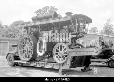 Burrell Showmans Road Locomotive, Regn. CO 3822, numéro 3443, Lord Nelson. Construit en 1913 par Charles Burrell & Sons à Thetford, Lord Nelson est vu au Beaulieu Motor Museum dans le jeu de locomotives de la route de Showmans, puis est retourné à la locomotive de route standard Banque D'Images