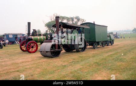 Fabricant: Aveling & porter Type: Rouleau de route Numéro: 14083 Construit: 1930 enregistrement: DG 1372 classe: CYLINDRES DE PUBLICITÉ: Composé PSN: 4 Nom: Aevlyn Banque D'Images