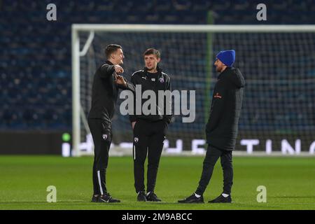 West Bromwich, Royaume-Uni. 17th janvier 2023. Les joueurs de Chesterfield arrivent en avance sur le match de répétition de la coupe Emirates FA troisième tour West Bromwich Albion vs Chesterfield aux Hawthorns, West Bromwich, Royaume-Uni, 17th janvier 2023 (photo de Gareth Evans/News Images) à West Bromwich, Royaume-Uni, le 1/17/2023. (Photo de Gareth Evans/News Images/Sipa USA) Credit: SIPA USA/Alay Live News Banque D'Images