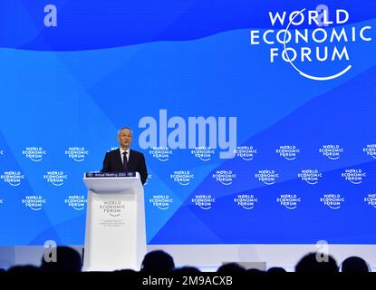 Davos, Suisse. 17th janvier 2023. Liu, vice-premier ministre chinois il prononce un discours lors de la réunion annuelle 2023 du Forum économique mondial à Davos, en Suisse, le 17 janvier 2023. Credit: Lian Yi/Xinhua/Alay Live News Banque D'Images