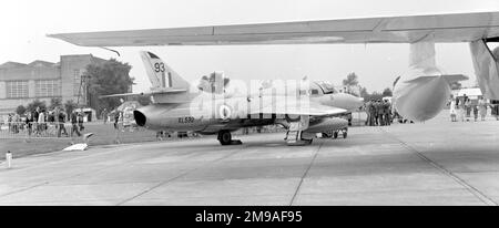 Royal Air Force - Hawker Hunter T.7 XL592 '93' du n° 234 Squadron - 229 unité de conversion opérationnelle, à la RAF Finningley pour une journée aérienne de la bataille de Grande-Bretagne Banque D'Images