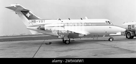 Hawker Siddeley HS-125-3B/RA HB-VBT (msn 25171), de Transair S.A., à l'aéroport de Londres Heathrow. Banque D'Images