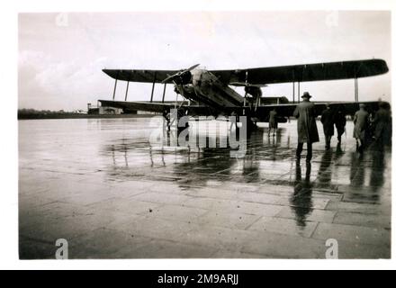 Imperial Airways 'City of Manchester', avion de type Argosy, mise au point du moteur, aéroport de Croydon Banque D'Images