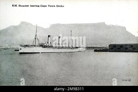 Royal Mail Steamer quittant Cape Town Docks, Afrique du Sud Banque D'Images