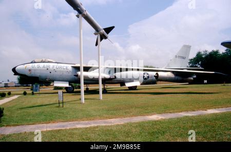 Boeing NTB-47B-20-BW Stratojet 50-0062 (msn 450078), exposé au Musée de l'Air et de l'espace de Florence Banque D'Images