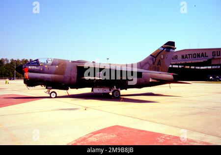 United States Air Force (USAF) - Ling-Temco-Vought A-7D-12-CV Corsair II 72-0198 (msn D-320), de l'escadron de combat tactique 149th, Virginia Air National Guard. Banque D'Images