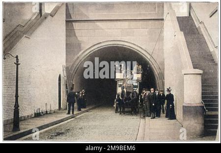 L'entrée du tunnel de Blackwall, Londres, reliant Blackwall à East Greenwich. Banque D'Images