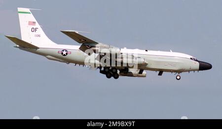 United States Air Force - Boeing RC-135W Rivet joint 62-4135 'Rapture' (MSN 18475) en septembre 1997. Banque D'Images