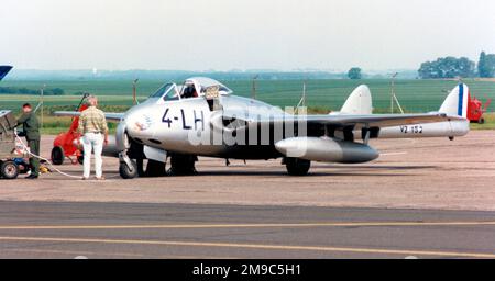 De Havilland DH.100 Vampire FB.6 F-AZHX / 'VZ152' / '4-LH' (msn 624, ex J-1115 ) Banque D'Images