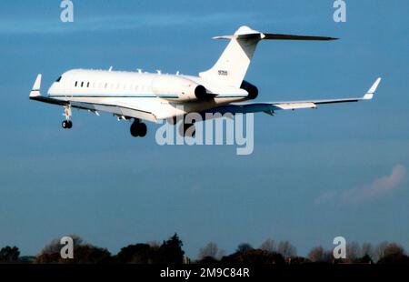 United States Air Force - Bombardier E-11A Global Express 11-9355 (MSN 9355. BD-700-1A10 Global Express), utilisé comme plate-forme pour le nœud de communication aéroporté Battlefield. Banque D'Images