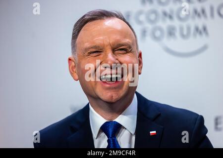 Davos, Suisse. 17th janvier 2023. Andrzej Duda, président de la Pologne, prend la parole lors d'une session de groupe le jour de l'ouverture du Forum économique mondial (WEF) à Davos, en Suisse, le mardi 17 janvier 2023. Photo par Forum économique mondial/ Ciaran McCrickard/UPI crédit: UPI/Alay Live News Banque D'Images