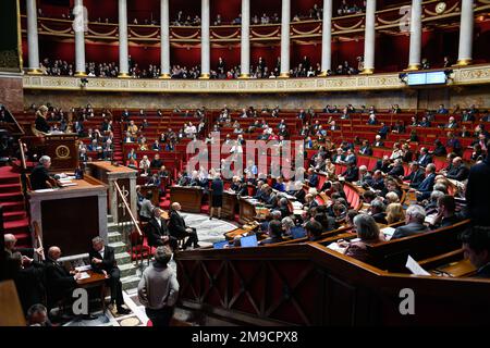 Paris, France. 17th janvier 2023. Vue d'ensemble (illustration de l'atmosphère) lors d'une session de questions au gouvernement à l'Assemblée nationale à Paris sur 17 janvier 2023. Crédit : Victor Joly/Alamy Live News Banque D'Images