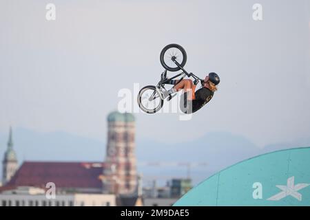 Paul Tholen (Allemagne). BMX Freestyle hommes. Championnats d'Europe Munich 2022 Banque D'Images