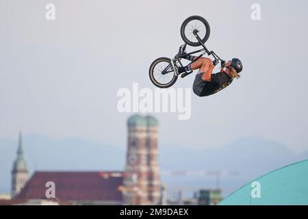 Paul Tholen (Allemagne). BMX Freestyle hommes. Championnats d'Europe Munich 2022 Banque D'Images