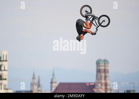 Paul Tholen (Allemagne). BMX Freestyle hommes. Championnats d'Europe Munich 2022 Banque D'Images