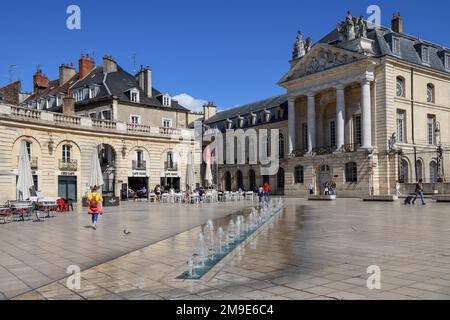 Place de la libération, Dijon, département de la Côte d'Or, Bourgogne-Franche-Comté, Bourgogne, France Banque D'Images