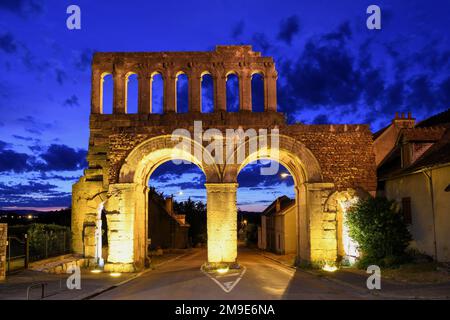 Porte de la ville romaine porte dArroux, heure bleue, heure bleue, Autun, Département Saône-et-Loire, Région Bourgogne-Franche-Comté, Bourgogne, France Banque D'Images