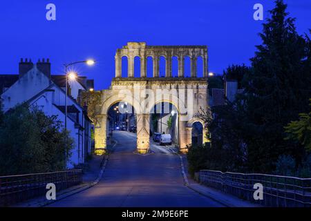 Porte de la ville romaine porte d'Arroux, heure bleue, heure bleue, Autun, Département Saône-et-Loire, Région Bourgogne-Franche-Comté, Bourgogne, France Banque D'Images