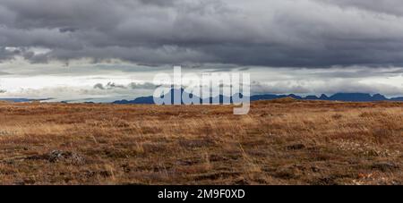 Paysage près de Gullfoss, y compris le glacier Langjökull, en Islande Banque D'Images