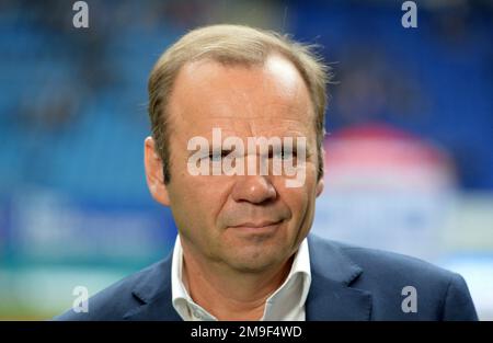 ARCHIVE PHOTO: Bernd Hoffmann fête son anniversaire 60th sur 21 janvier 2023, Président de gestion Bernd HOFFMANN (HH), portrait, portrait, tête, football 2nd Bundesliga, 32nd match, HSV Hambourg Hambourg Hambourg (HH) - FC Ingolstadt 04 (IN ) 0: 3, on 4 mai 2019 à Hambourg/Allemagne. Â Banque D'Images