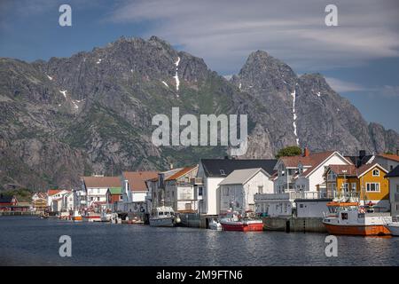 Port de Henningsvaer, îles Lofoten, Nordland, Norvège Banque D'Images