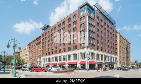 Magasins et lofts dans l'entrepôt rénové de Third Ward, Milwaukee, Wisconsin, États-Unis Banque D'Images