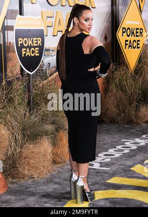 Hollywood, États-Unis. 17th janvier 2023. HOLLYWOOD, LOS ANGELES, CALIFORNIE, États-Unis - JANVIER 17 : l'actrice dominicaine-américaine Dascha Polanco arrive à la première de Los Angeles de la saison 1 'Poker face' de Peacock qui s'est tenue au Hollywood Post 43 au Hollywood Legion Theatre on 17 janvier 2023 à Hollywood, Los Angeles, Californie, États-Unis. (Photo par Rudy Torres/image Press Agency) Credit: Image Press Agency/Alay Live News Banque D'Images